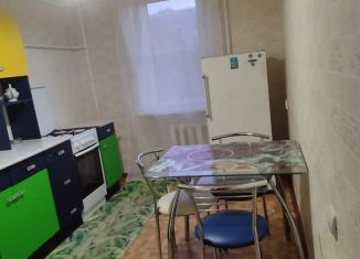 Сдам в аренду 2-комнатную квартиру, 50 м2, Тульская область, улица Емельянова, 67