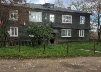 Продается 2-ком. квартира, 43 м2, Сокол, Артиллерийская улица, 10