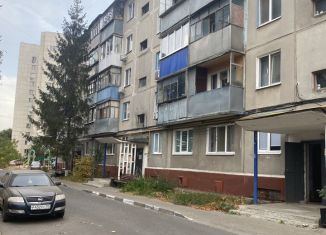 Продается 2-комнатная квартира, 44 м2, Белгород, улица 5 Августа, 28