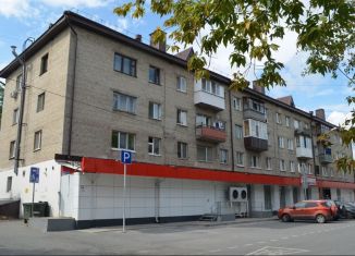 Продам 2-комнатную квартиру, 39.3 м2, Тюмень, улица Декабристов, 147