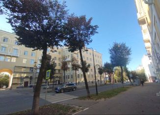 Продается 3-ком. квартира, 73 м2, Смоленск, Ленинский район, улица Бакунина, 12