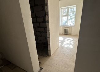 Продам 2-комнатную квартиру, 46 м2, Керчь, Херсонская улица, 12