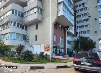 Продам помещение свободного назначения, 66 м2, Алушта, улица 60 лет СССР, 18