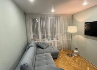 Продам 1-ком. квартиру, 30 м2, Москва, Халтуринская улица, 17