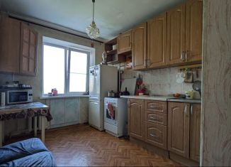 Продам 3-комнатную квартиру, 61 м2, Волгоград, улица Быстрова, 80А, Кировский район