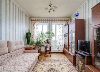 Продается 2-комнатная квартира, 58.3 м2, Москва, метро Октябрьское поле, улица Маршала Бирюзова, 7