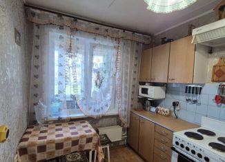 Продажа 2-ком. квартиры, 48 м2, Екатеринбург, Железнодорожный район, улица Пехотинцев, 18