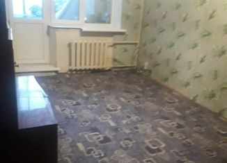 Сдам в аренду трехкомнатную квартиру, 68 м2, Москва, улица Петра Романова, 2