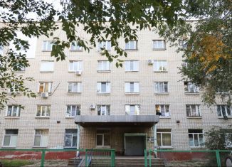 Продается комната, 14 м2, Тольятти, бульвар 50 лет Октября, 73