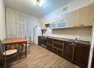 Аренда 1-ком. квартиры, 40 м2, Казань, улица Адоратского, 4А, ЖК Белая Бабочка