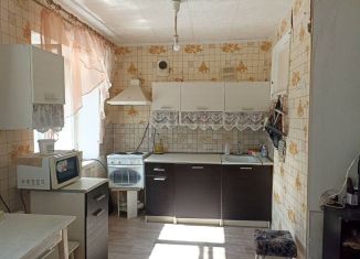 Продается трехкомнатная квартира, 55.7 м2, рабочий посёлок Фролищи, Заводская улица