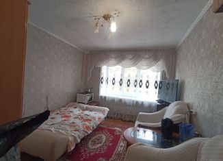 Продаю 1-ком. квартиру, 18 м2, Междуреченск, улица Комарова, 1