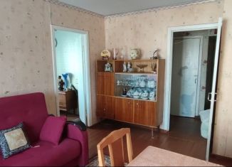 Сдается 2-ком. квартира, 41 м2, Волхов, улица Кирова, 1А