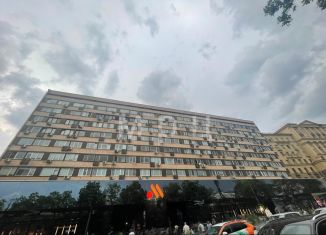 Продажа двухкомнатной квартиры, 47.4 м2, Москва, Большая Бронная улица, 29