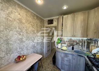 Продажа 3-комнатной квартиры, 53.7 м2, Курская область, улица Энгельса, 22