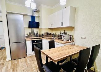 Сдам 1-ком. квартиру, 40 м2, Ростов-на-Дону, Береговая улица, 6