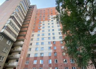 Продаю 2-ком. квартиру, 56.8 м2, Санкт-Петербург, улица Маршала Захарова, 56