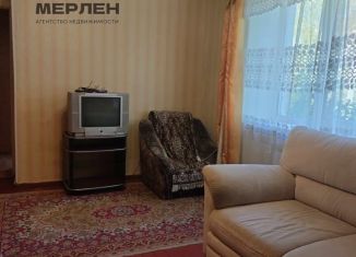 Продам 2-комнатную квартиру, 40 м2, Калужская область, улица Долгова, 2