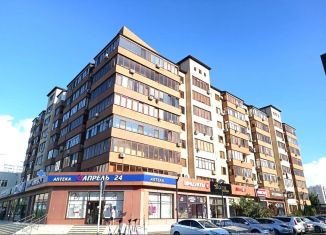 Продаю двухкомнатную квартиру, 67.1 м2, Краснодарский край, улица Омелькова, 28