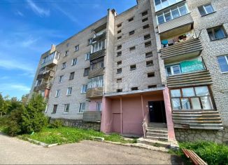 Продажа 2-ком. квартиры, 38.1 м2, Порхов, Профсоюзная улица, 2