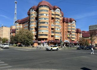 Продам трехкомнатную квартиру, 108.5 м2, Серпухов, улица Ворошилова, 133/16