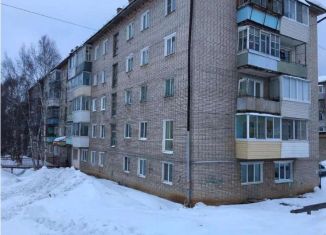 Продаю 3-ком. квартиру, 58.7 м2, Советская Гавань, улица Гончарова, 2