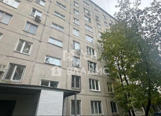 Продаю трехкомнатную квартиру, 61 м2, Москва, Кленовый бульвар, 15, ЮАО