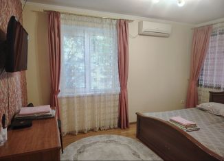 2-ком. квартира на продажу, 36 м2, Сочи, улица Роз, 46