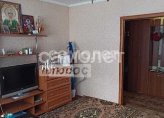 Продается 2-комнатная квартира, 51.4 м2, Кемеровская область, улица Есенина, 104