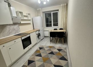 Сдается 1-комнатная квартира, 44 м2, Северск, улица Калинина, 147