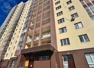 Продается трехкомнатная квартира, 101 м2, Оренбург, Ленинский район, Уральская улица, 2Д