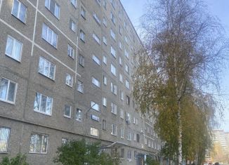 Продажа трехкомнатной квартиры, 57.6 м2, Екатеринбург, метро Ботаническая, улица Амундсена, 66