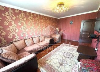 Продаю 3-ком. квартиру, 75 м2, Ставропольский край, Главная улица, 86