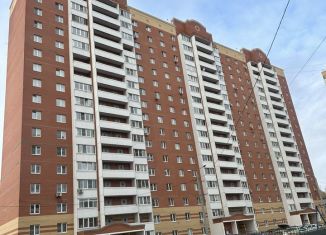 2-ком. квартира на продажу, 65 м2, Дмитров, 2-я Комсомольская улица, 16к2