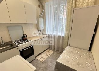 Продам 1-ком. квартиру, 30 м2, Калуга, улица Чичерина, 16А