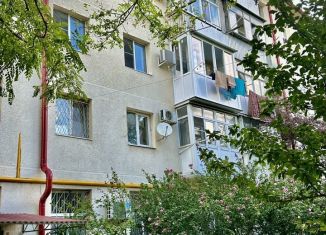 Продажа 2-ком. квартиры, 60 м2, Краснодарский край, Крымская улица, 272