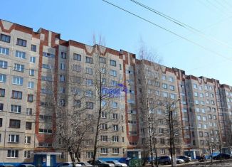 Продается 3-ком. квартира, 65.6 м2, Чебоксары, улица Энтузиастов, 33