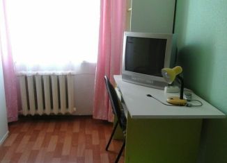 Сдаю 1-ком. квартиру, 50 м2, Якутск, улица Пояркова, Центральный округ