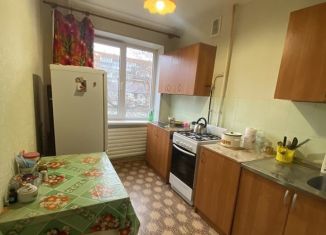 Продается 2-ком. квартира, 45.4 м2, Уфа, Октябрьский район, Комсомольская улица, 142