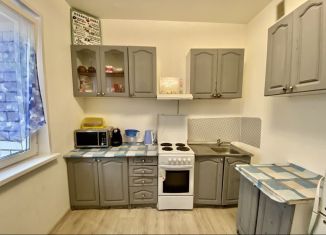 Продам 2-ком. квартиру, 54 м2, Архангельск, Ленинградский проспект, 358