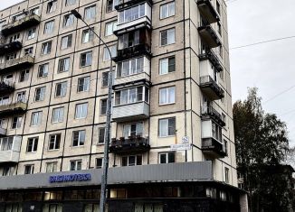 Продаю 2-ком. квартиру, 49.3 м2, Санкт-Петербург, Светлановский проспект, 62к1, Калининский район