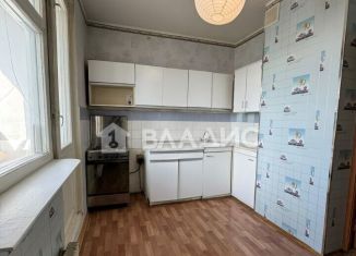 Продам 1-ком. квартиру, 38 м2, Москва, Заповедная улица, 10, район Южное Медведково