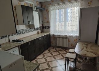 Сдается однокомнатная квартира, 35 м2, Астрахань, улица Космонавтов, 18к4, ЖК Радужный