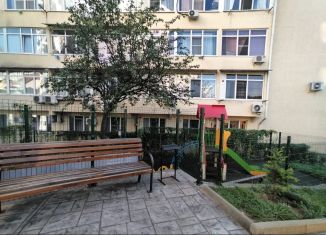 Продается двухкомнатная квартира, 36 м2, Сочи, улица Тимирязева, 26