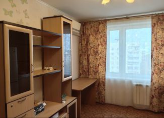 Сдается в аренду 3-ком. квартира, 70 м2, Москва, улица Островитянова, 22к2