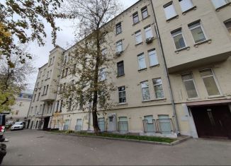 Продам квартиру студию, 19.5 м2, Москва, улица Земляной Вал, 65, Таганский район