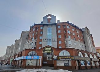 Многокомнатная квартира на продажу, 180 м2, Омск, улица Маршала Жукова, 76