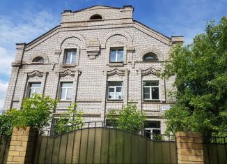 Сдаю офис, 210 м2, Киров, Орловская улица, 37