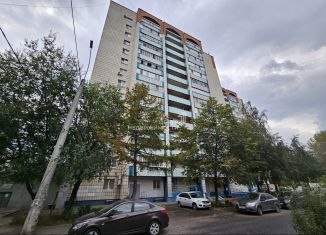 Продам 2-ком. квартиру, 60 м2, Казань, Ново-Савиновский район, улица Фатыха Амирхана, 10Ак2