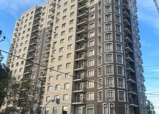 Продам 2-ком. квартиру, 62.3 м2, Махачкала, улица Лаптиева, 43А